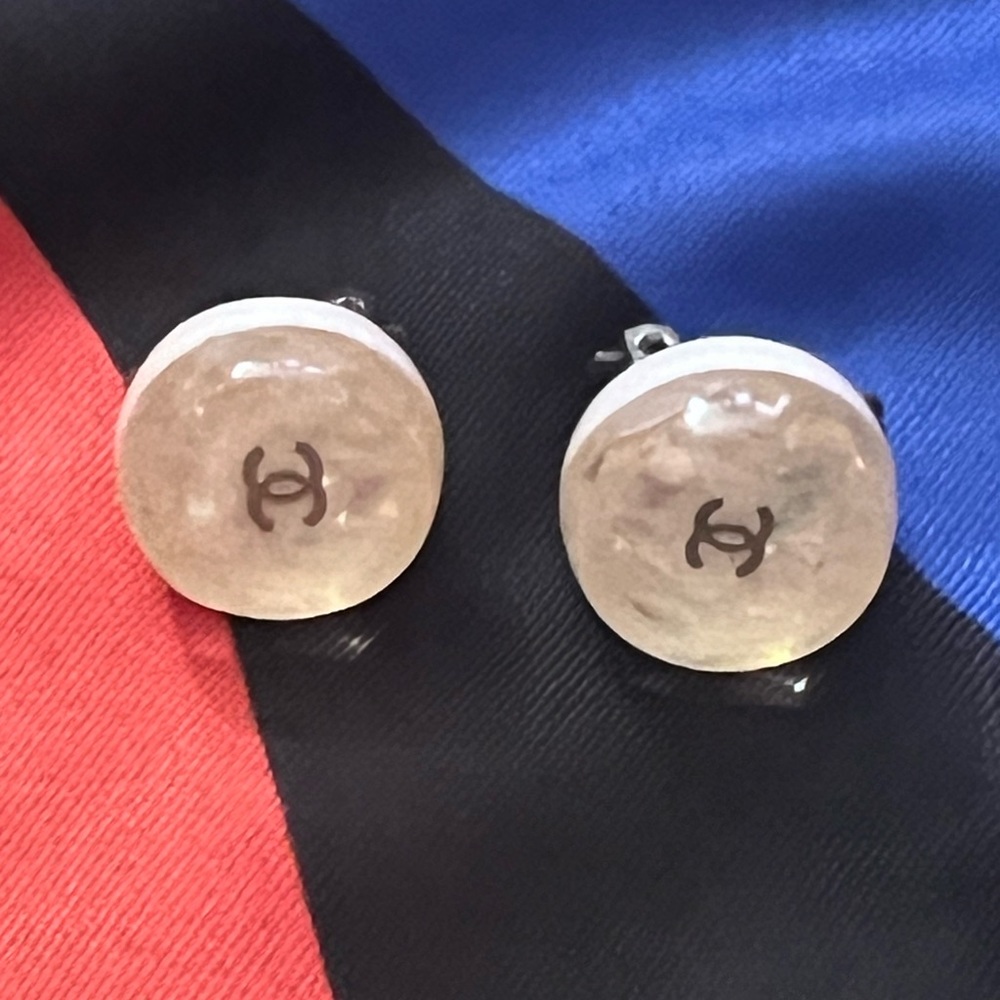 Authentic Pre❤️ CHANEL Silver Plated CC Logos White Vintage Clip Earrings
